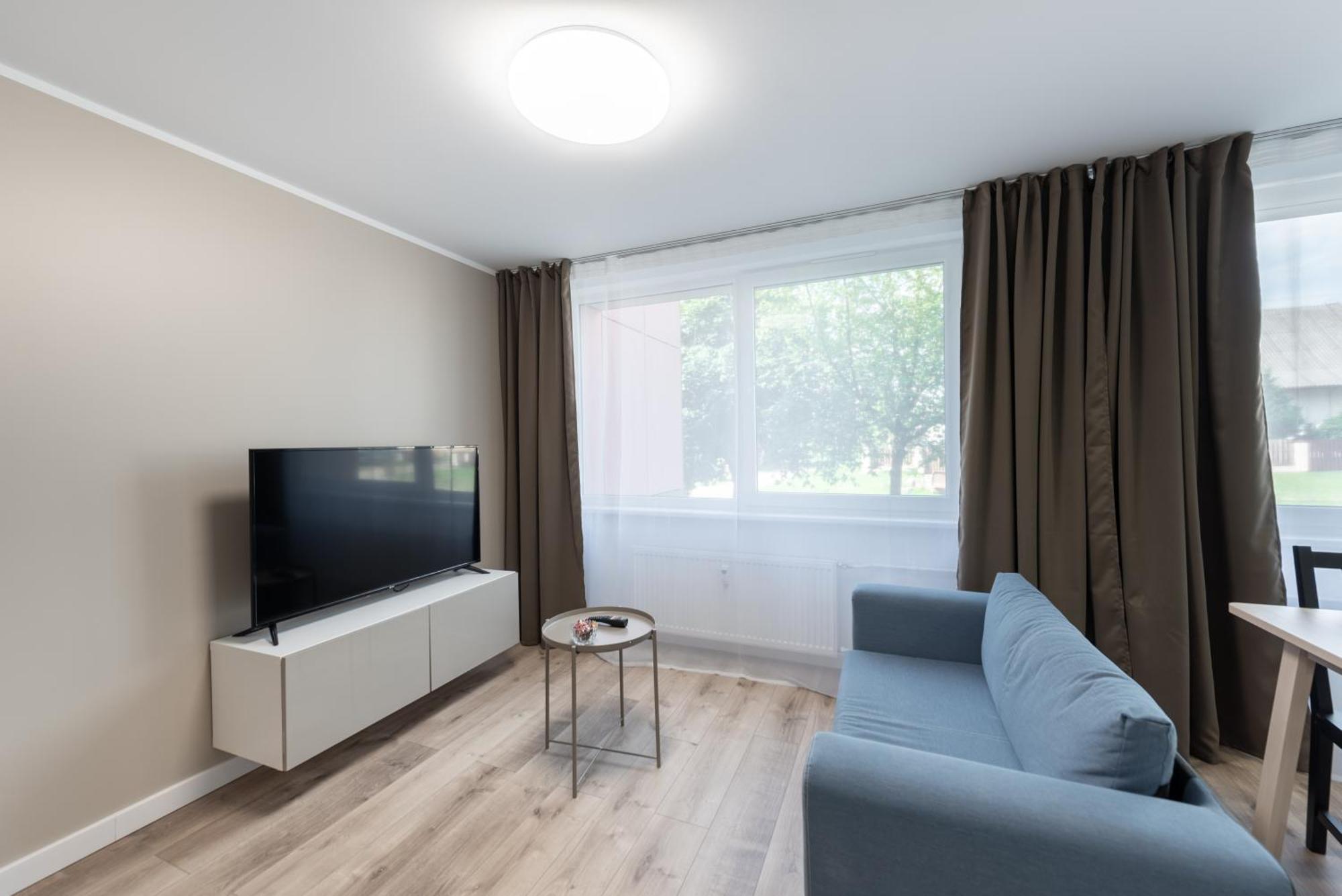 Stiklo Apartamentai Radviliskis Bagian luar foto