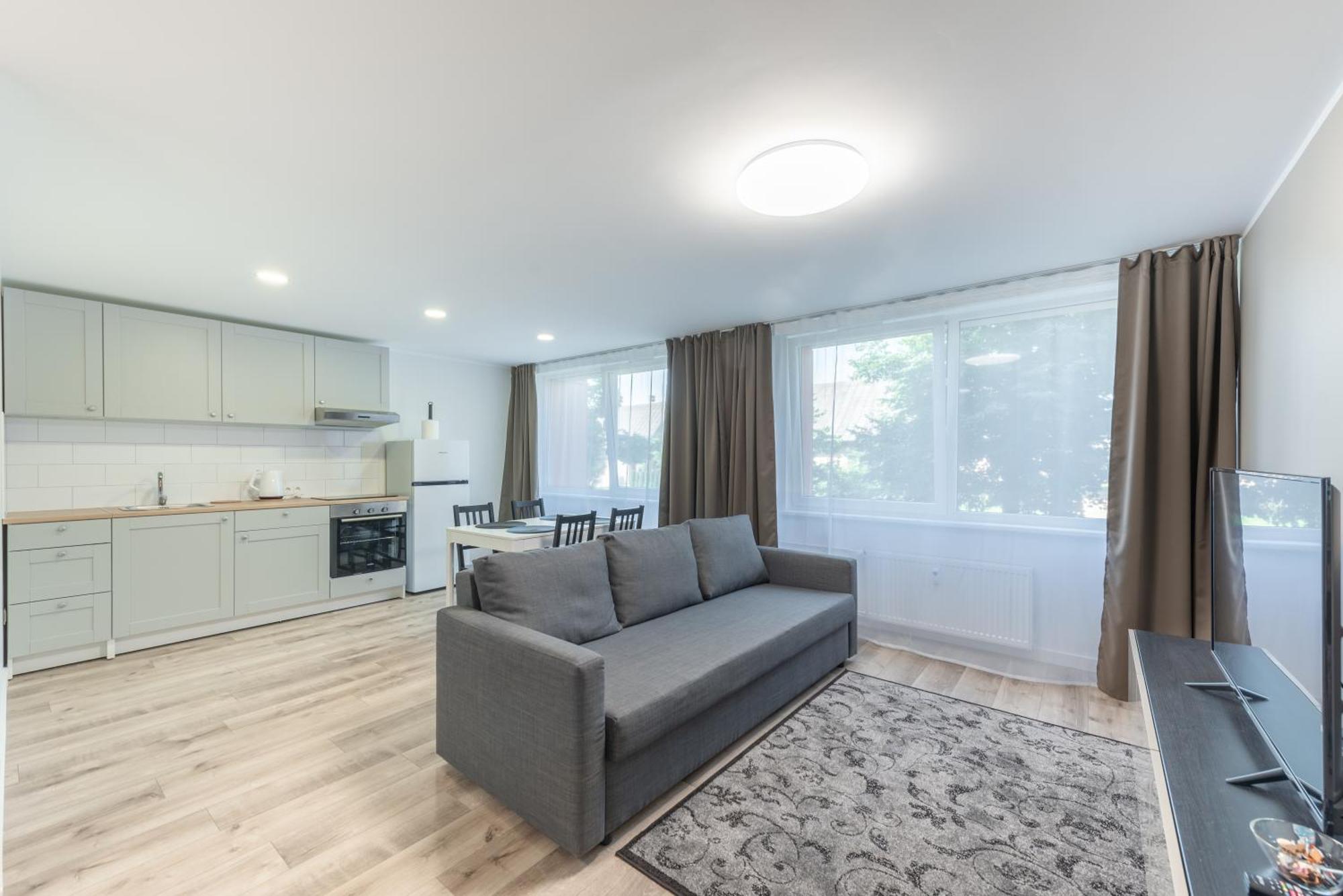 Stiklo Apartamentai Radviliskis Bagian luar foto
